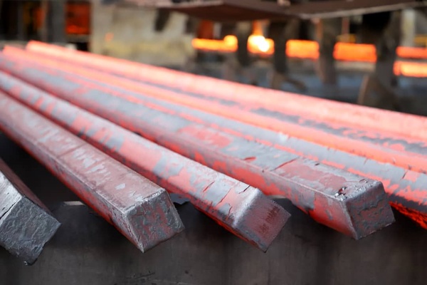  رشد 9 درصدی تولید شمش فولاد در بهار 1400