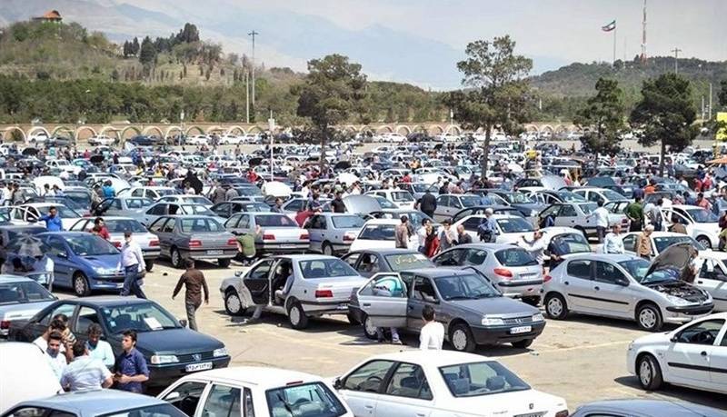 دپوی خودرو در سایپا و ایران خودرو صحت ندارد